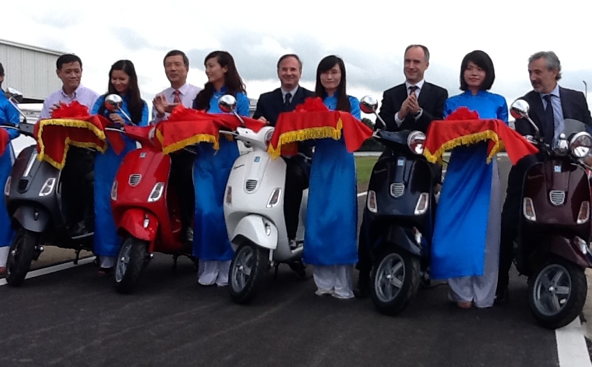 Vize-Premierminister Hoang Trung Hai empfängt den italienischen Vize-Außenminister